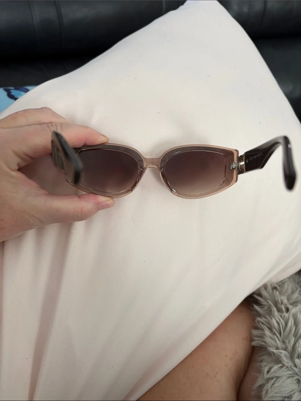 Gucci Light Brown Transparent Frame Sunglasses with Gradient Brown Lenses EUC